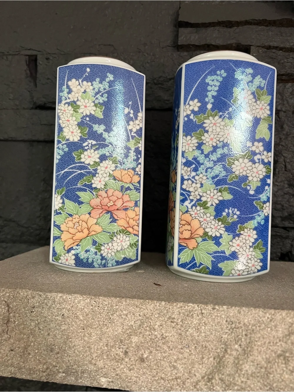 VTG Takahashi Floral Print Vase Blue 1980 Detailed set
